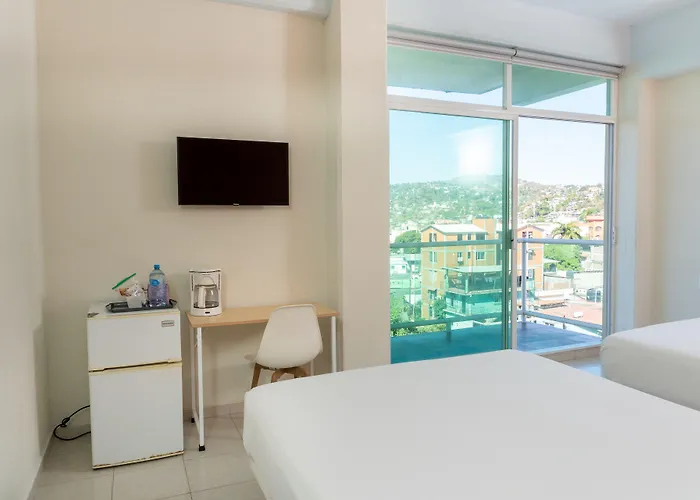 Fabuloso Vegas Hotel Zihuatanejo